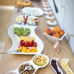 Eugenia Hotel 4*