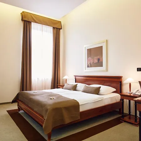 欧亨尼娅别墅酒店