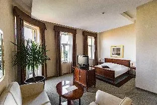 Hotel Eugenia 4*