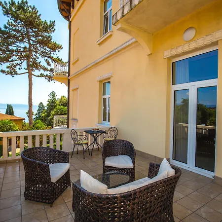 欧亨尼娅别墅酒店 酒店