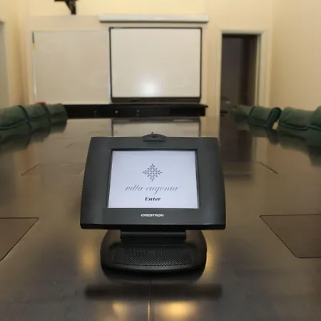 欧亨尼娅别墅酒店 洛夫兰