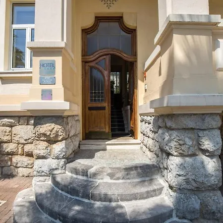 Hotel Eugenia